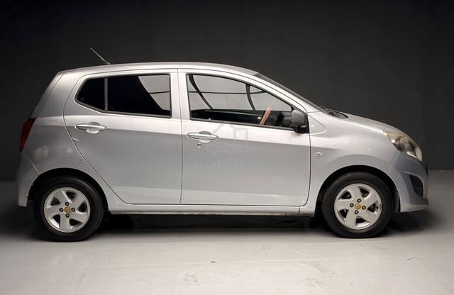 2016 Perodua AXIA 1.0 E (M) - 5