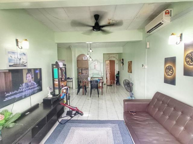 Mutiara Subang 1