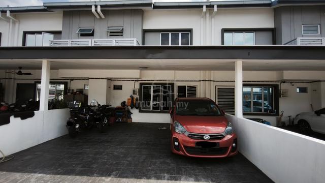 UNDER MARKET FOR SALE Double Storey Terrace House Kita Bayu Cybersouth 1
