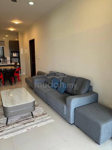 Room For Rent | Amberside Country Garden Danga Bay @ Near CIQ 1