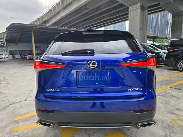 2021 Lexus NX300 2.0 F SPORT Mark Levinson - 4