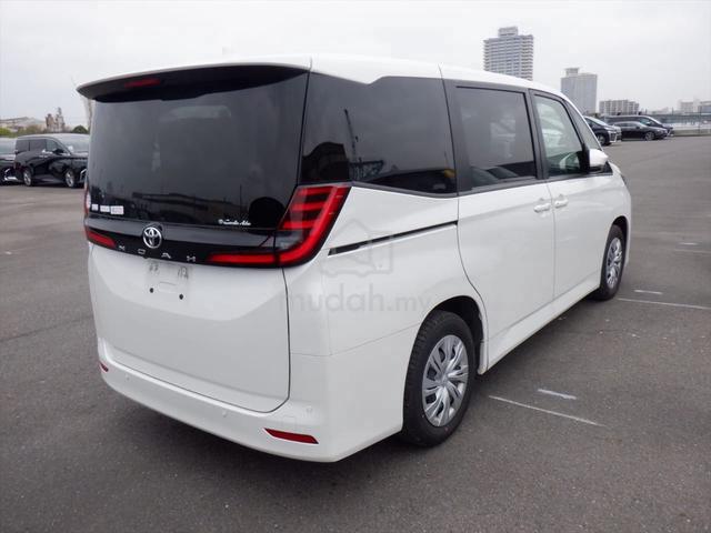 2022 Toyota NOAH 2.0 X (A) FULL LOAN💯 - 2