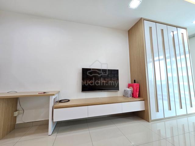 Parc Regency 1