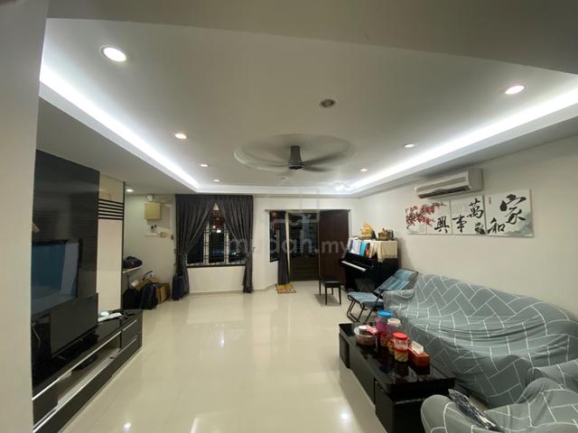 Double Storey Terrace House @ Jalan Permas 14/x 1