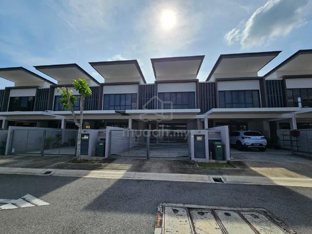 Fully furnished 2-storey terrace, Kajang East Precinct 2 1