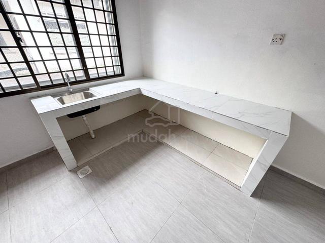 Taman Universiti, Jalan kebudayaan, Skudai,1 Storey 3bedroom Full Loan 5