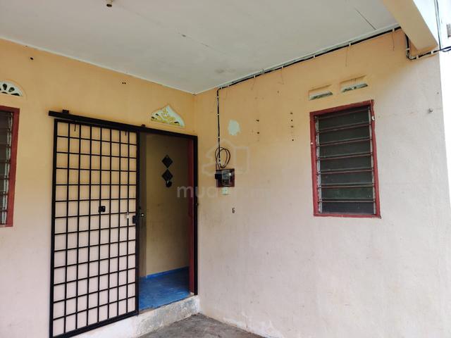 Rumah Untuk Disewa 1