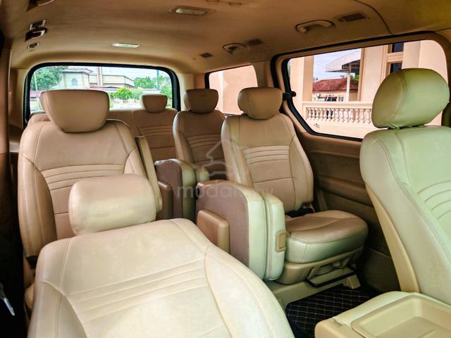 2017 Hyundai GRAND STAREX 2.5 FACELIFT PREMIUM P/D - 5