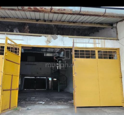 Senawang Light Industrial 1 1/2 Storey Terraced factory For Rent 1