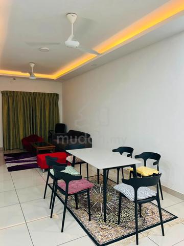 Residensi Zamrud 1