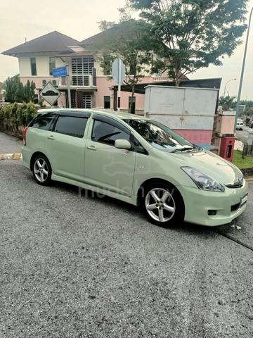 2005 Toyota WISH 1.8 TYPE S (A) - 2