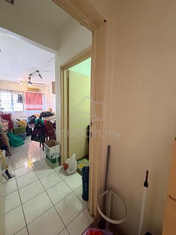 Sri Cempaka (Puchong) 1