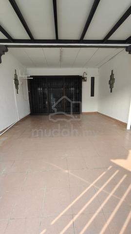 Double Storey Low Cost @ Tun Aminah for rent 1