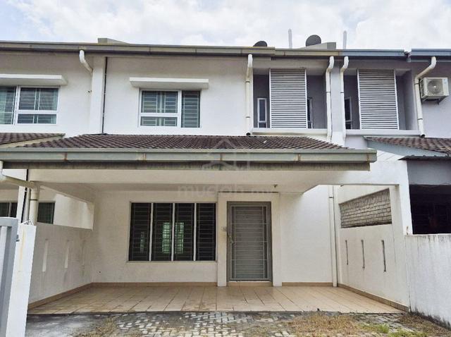 Facing Open Rumah Teres 2 Tingkat Laman Kenanga Nilai Impian 1