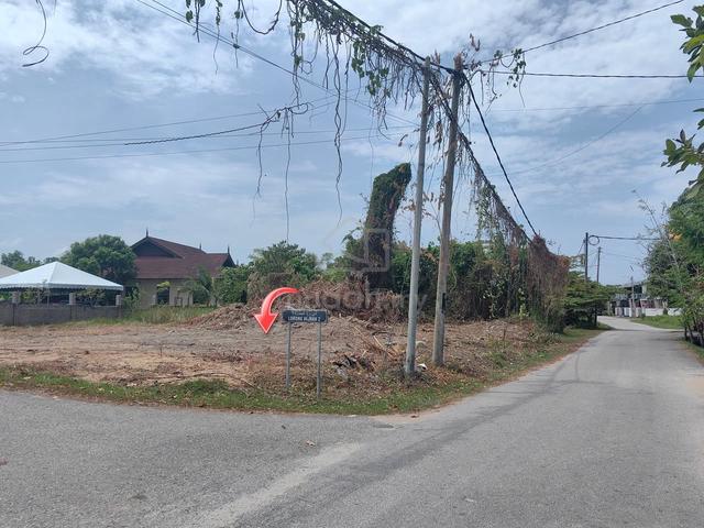 Tanah LOT BANGLO GRED A 625MP CORNER LOT DEKAT SMK KG SEBERANG TAKIR 1