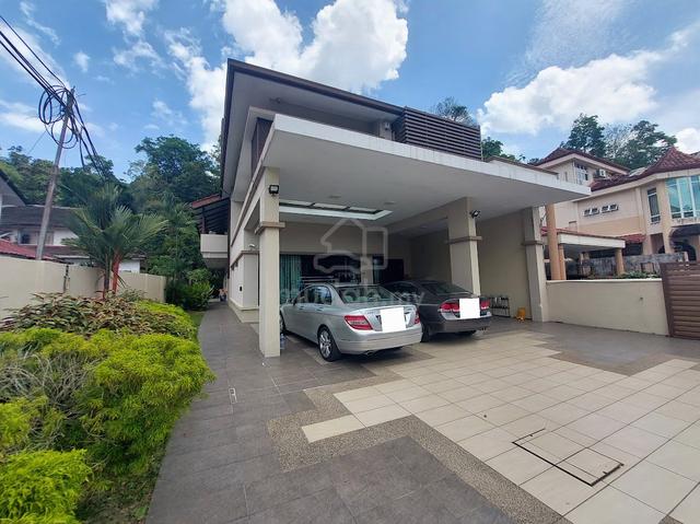 Extensively Renovated 2.5 Storey Semi-Detached House Taman Melawati 1