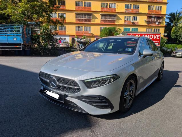 Mercedes Benz A-CLASS 2.0 250 AMG WARRANTY TILL 28 - 1