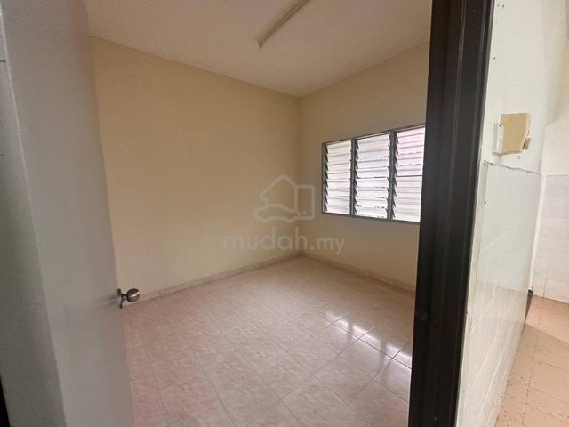 [RENOVATED&ENDLOT]Taman Seri Pertam, Teres Setingkat Untuk Dijual 4