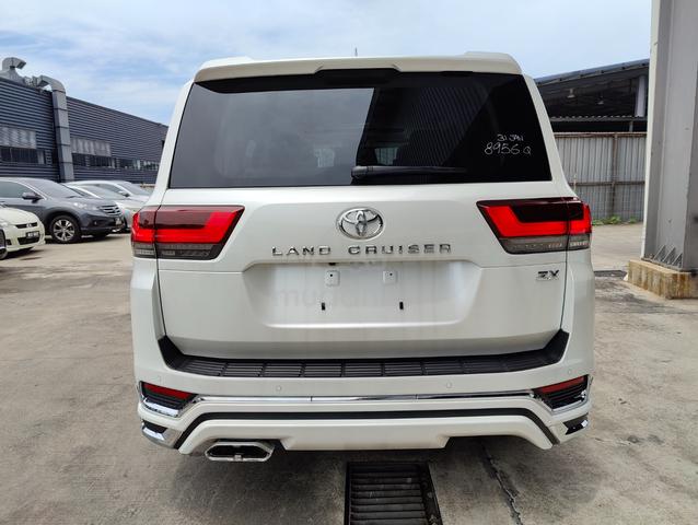 FULL SPEC 2024 Toyota LANDCRUISER 3.5 ZX OFFER - 4