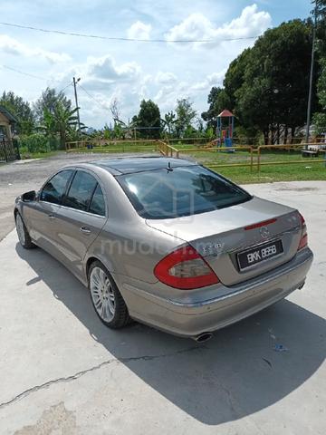 2009 Mercedes Benz E230 AVANTGARDE (CKD) 2.5 (A) - 2