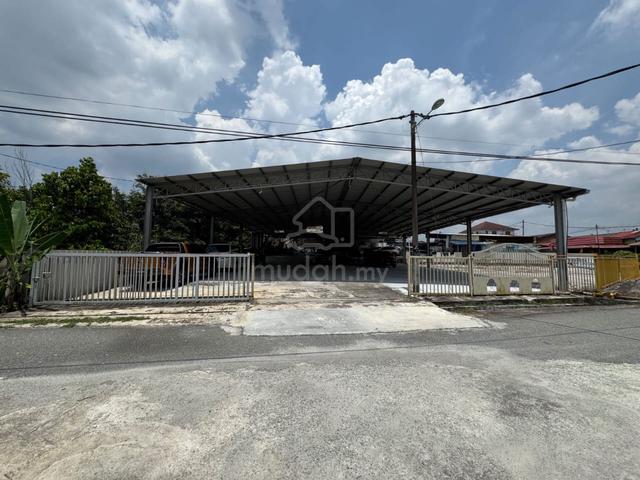 Kajang Land for rent Car Park / Storage / Pickle Ball / Car Wash 1