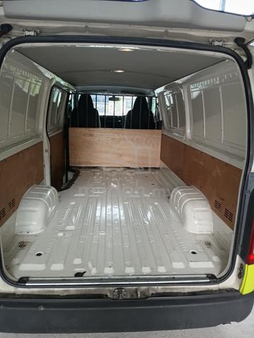2017 Toyota HIACEPANEL VAN 2.5 (M) - 5