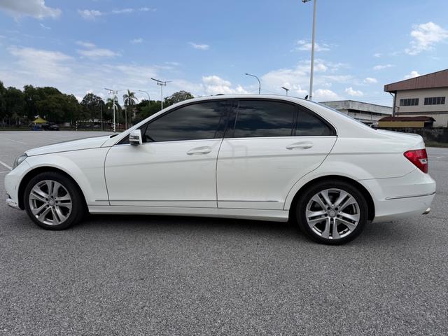 2013 Mercedes Benz C200 Avantgarde W204 - 5