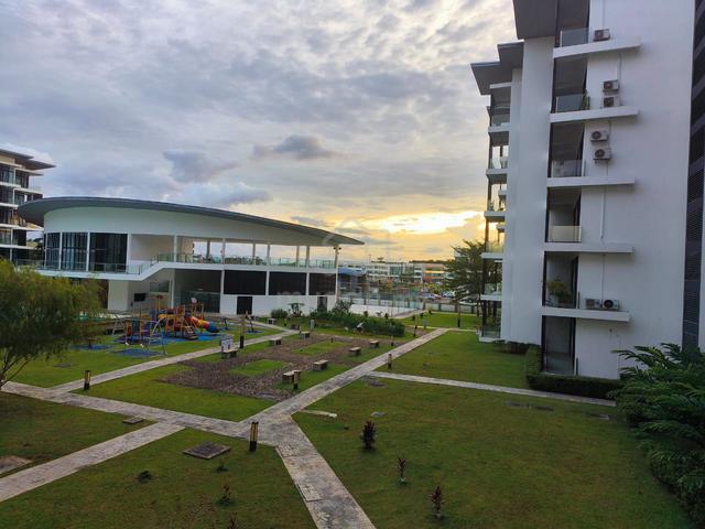 The Orchard Residences 1