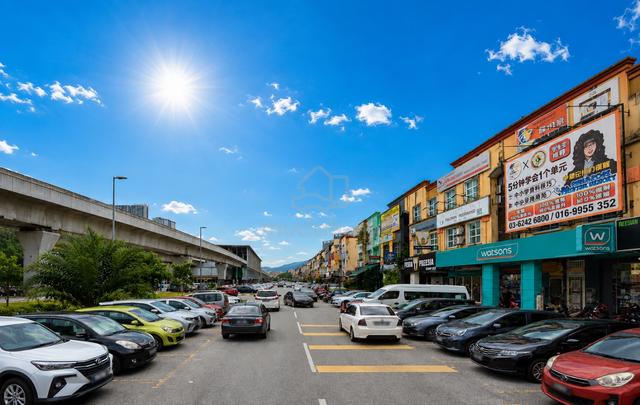 Shoplot Facing Main road @ Jalan Rimbunan Raya 1