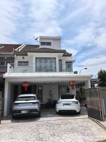 Taman Megah2 Cheras Perdana - 2.5-Storey Corner Terrace House For Sale 1