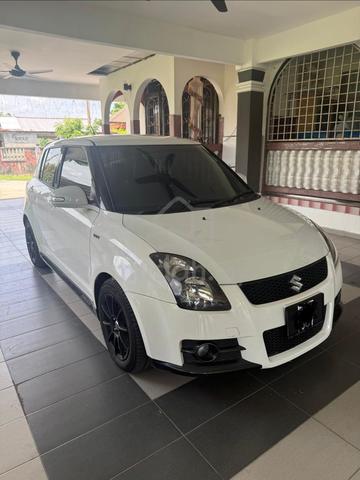 2011 Suzuki SWIFT 1.5 PREMIER (A) - 2