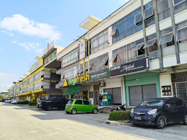 3 sty shop the galleria klang sentral bukit raja klang 1