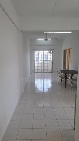 Rumah Untuk Disewa Nilai 1