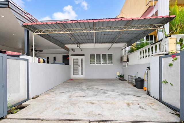 FREEHOLD 2 Storey House Full Renovated SG6 Taman Sri Gombak Batu Caves 1