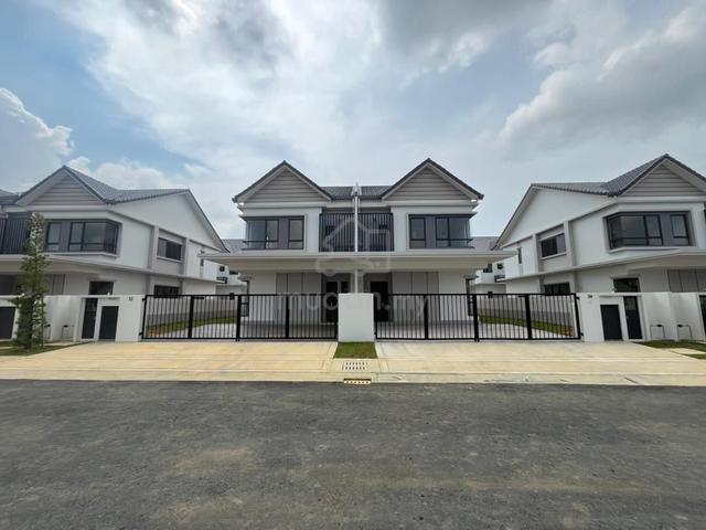 Below market 50k Sejati Lakeside 2 Semi D 36x75 Cyberjaya LDP Elite 1