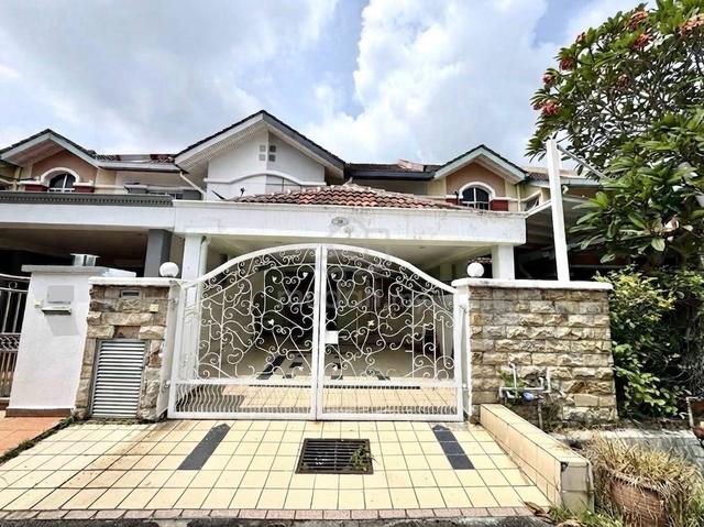 FULLY RENOVATED Double Storey Seksyen 3 Bandar Baru Bangi 1