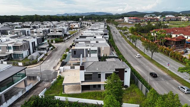【Golden Opportunity】 Cinta Sayang Resort Villa - 2-Storey Bungalow 1