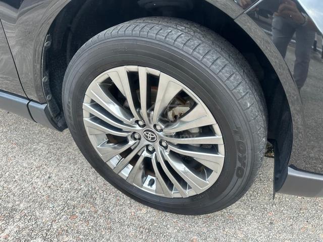 2022 Toyota harrier z 5 YEARS WARRANTY - 5