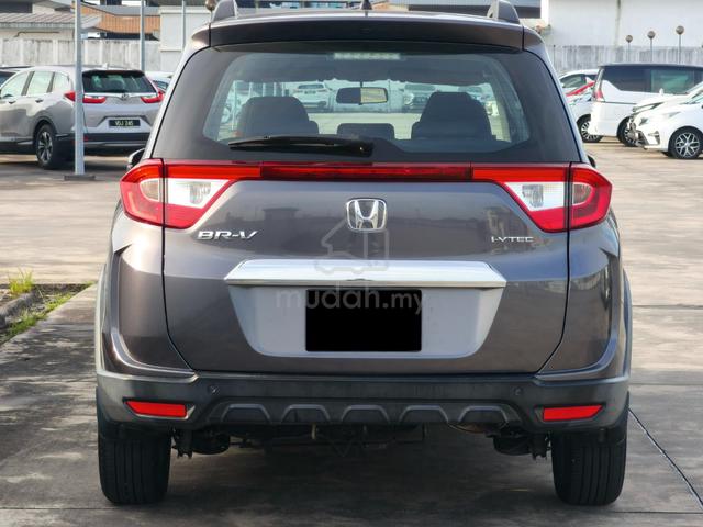 2017 HONDA BR-V 1.5 E (A) Boleh Full Loan - 5