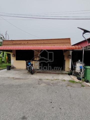 Teres Low Cost Taman Seri Kurau, Kuala Kurau Perak 1