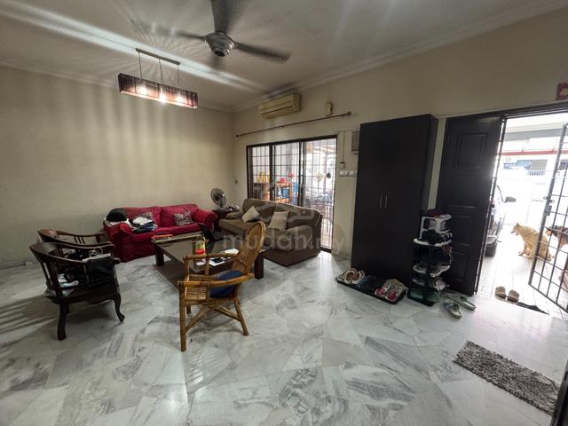 2 Sty House @ OUG, Happy Garden, Freehold, Happy Garden, Renovated 1
