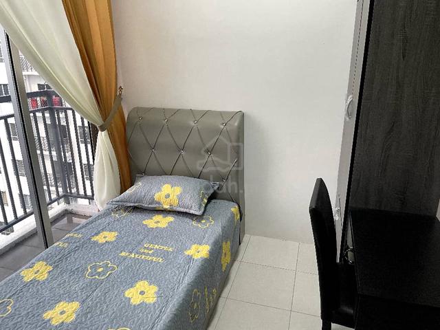 BILIK PEREMPUAN UNTUK DISEWA AREA GOMBAK (kemasukan ogos) 1