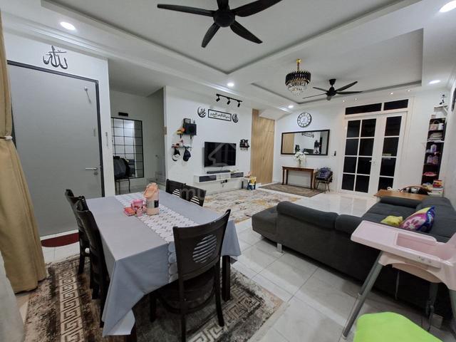 Double Storey Puteri Soraya Seksyen 8 Kota Puteri Batu Arang RENOVATED 1
