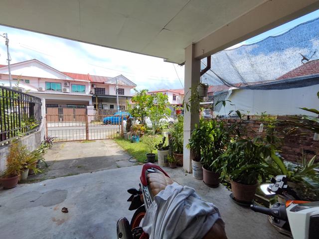 Taman Sutera Double storey landed house 2