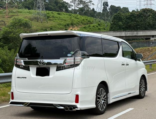 Toyota VELLFIRE 2.5 ZG (PILOT SEAT / SUNROOF) - 2