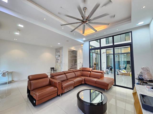 Casaman Desa ParkCity Fully Furnished 3 Storey Superlink For Rent 1