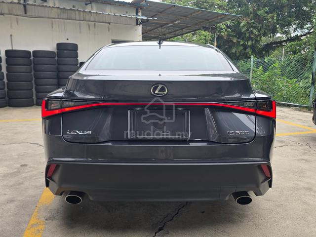 2021 Lexus IS300 2.0 (A) Version L Luxury Spec - 4