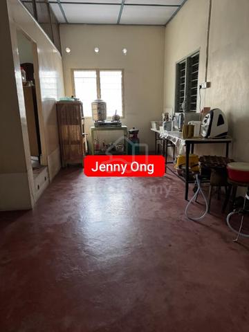 Single Sty Semi-D At Tmn Raja Sir Chulan For Sale 1