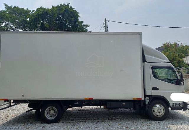 17ft Fibre Box Lorry for Sale! - photo 2 of 3