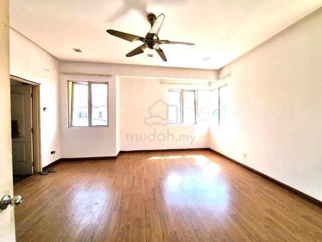 2 Sty Semi D Gated Guarded Partially Furnished Botanic Port Klang 1